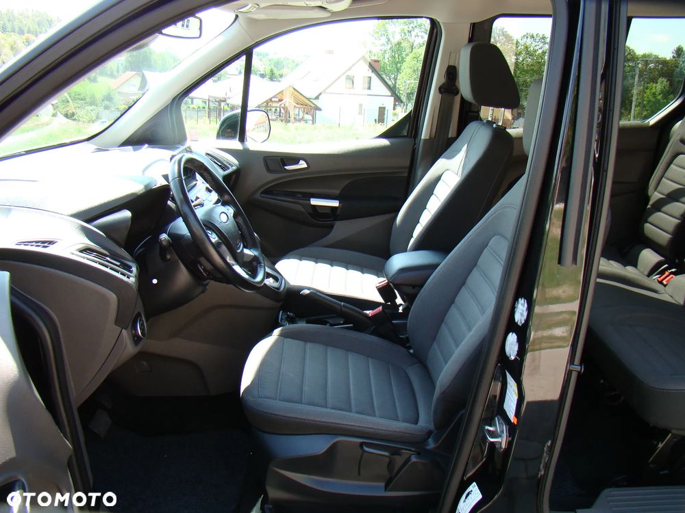 Ford Tourneo Connect Gr 1.5 TDCi Titanium PowerShift - 37
