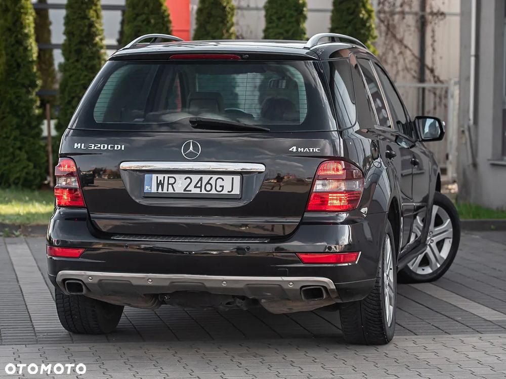 Mercedes-Benz ML 320 CDI 4-Matic - 8