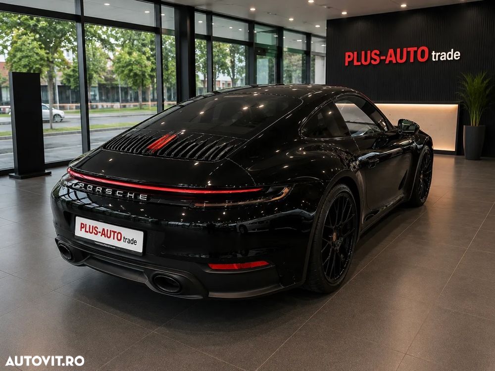 Porsche 911 Carrera PDK - 4