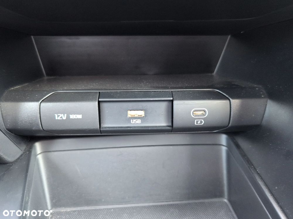 Kia XCeed 1.5 T-GDI M DCT - 33