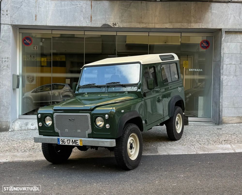 Land Rover Defender 90 2.5 TD5 Metal Top - 1