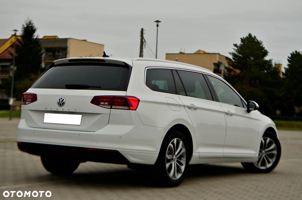 Volkswagen Passat 2.0 TDI BMT Comfortline DSG7 - 11