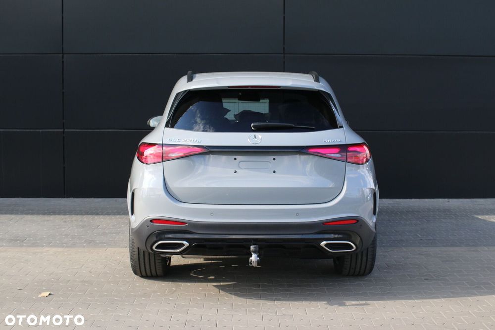 Mercedes-Benz GLC - 8