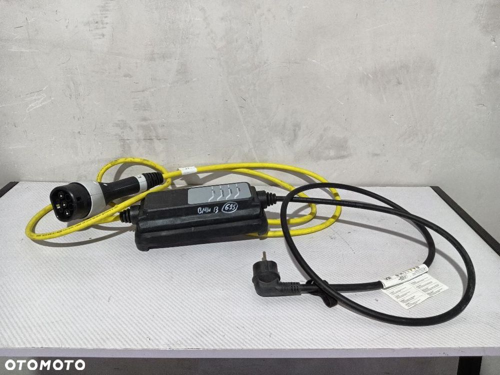 ŁADOWARKA 10A/250 V BMW I3 ŁADOWARKA 10A/250V BMW I3 - 1
