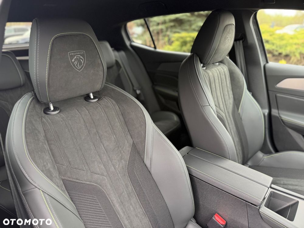 Peugeot 408 1.2 PureTech mHEV GT S&S e-DSC6 - 21