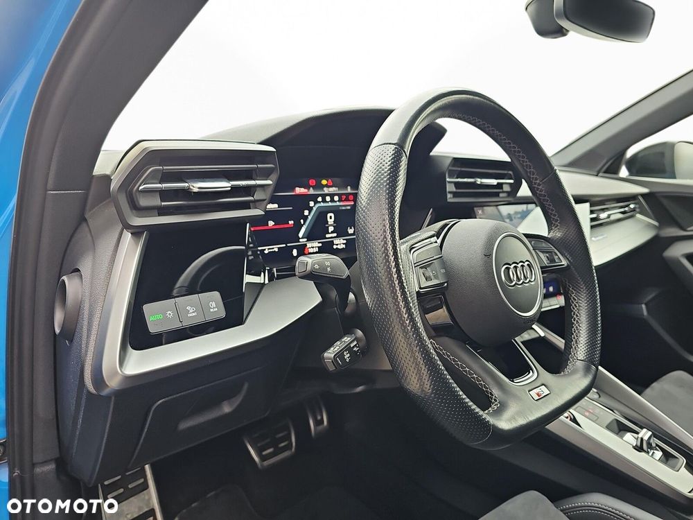 Audi S3 Sportback - 11