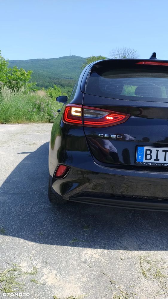 Kia Ceed 1.6 CRDi DCT Platinum Edition - 24