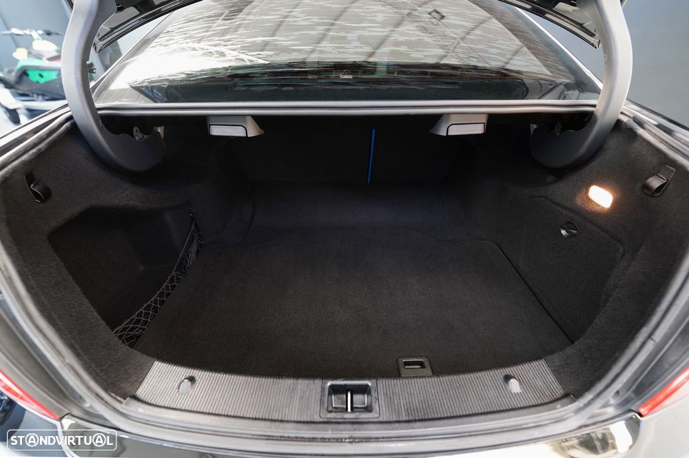 Mercedes-Benz C 220 CDi Avantgarde BlueEfficiency - 20