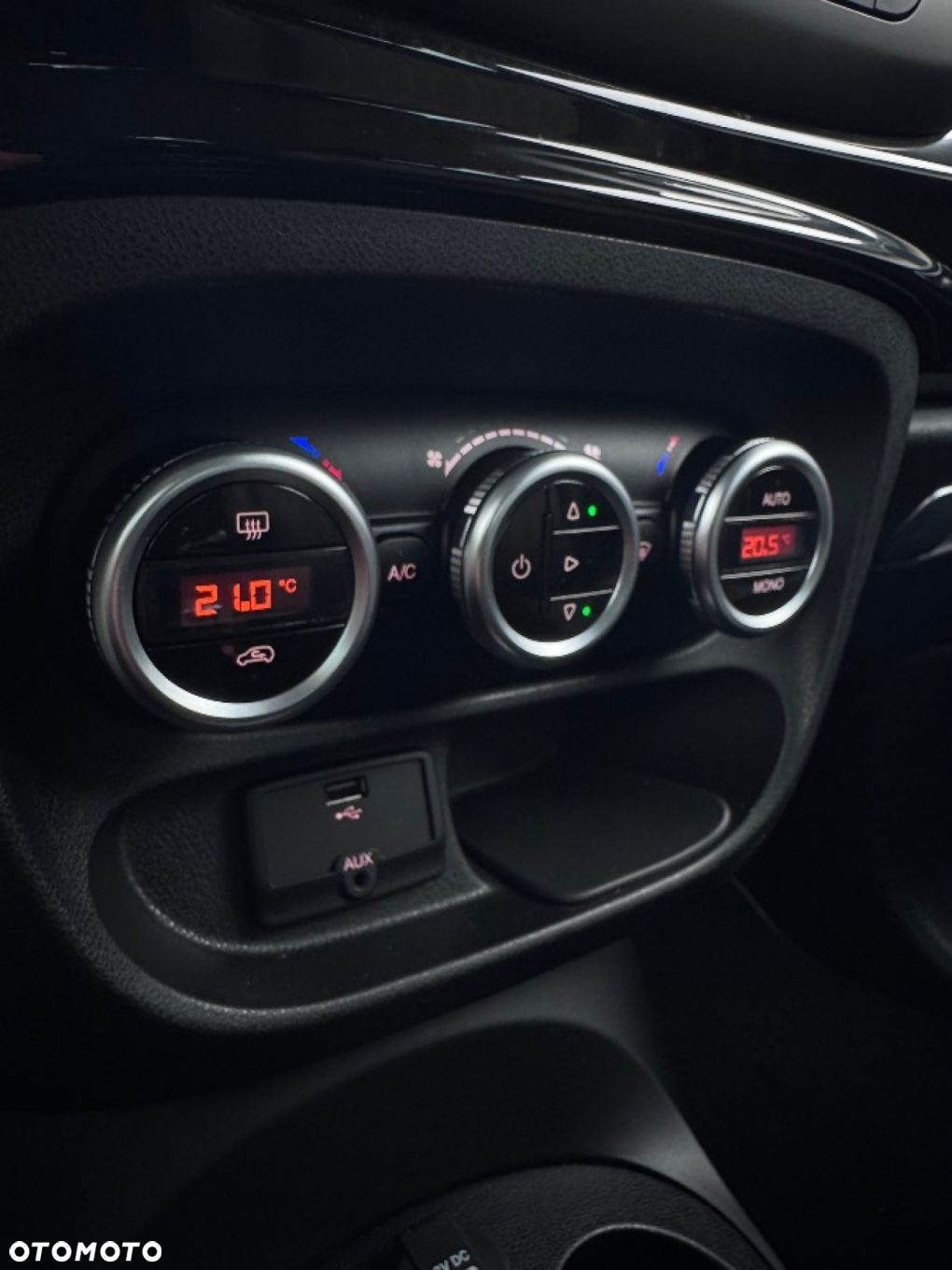 Fiat 500L - 31