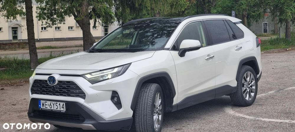 Toyota RAV4 - 1