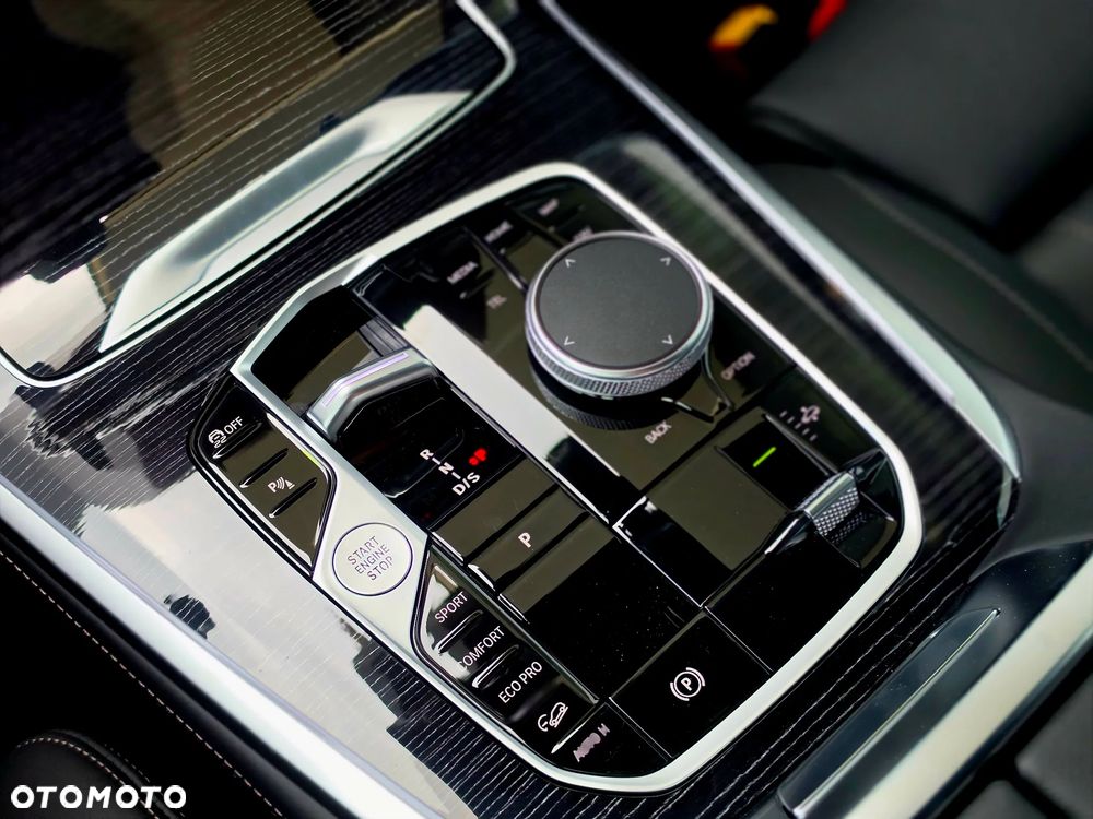 BMW X7 xDrive40d mHEV sport - 28