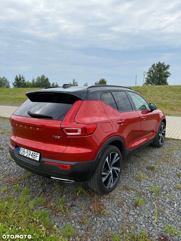 Volvo XC 40 T5 AWD Geartronic R-Design - 9