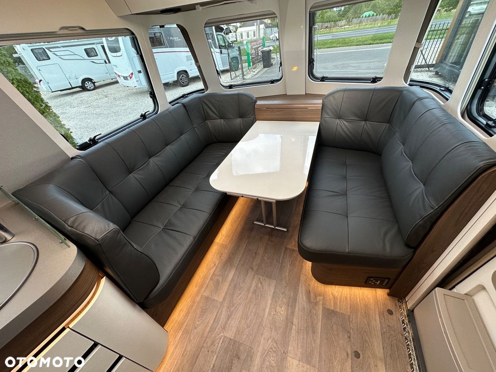 Hymer-Eriba Touring 820 - 33