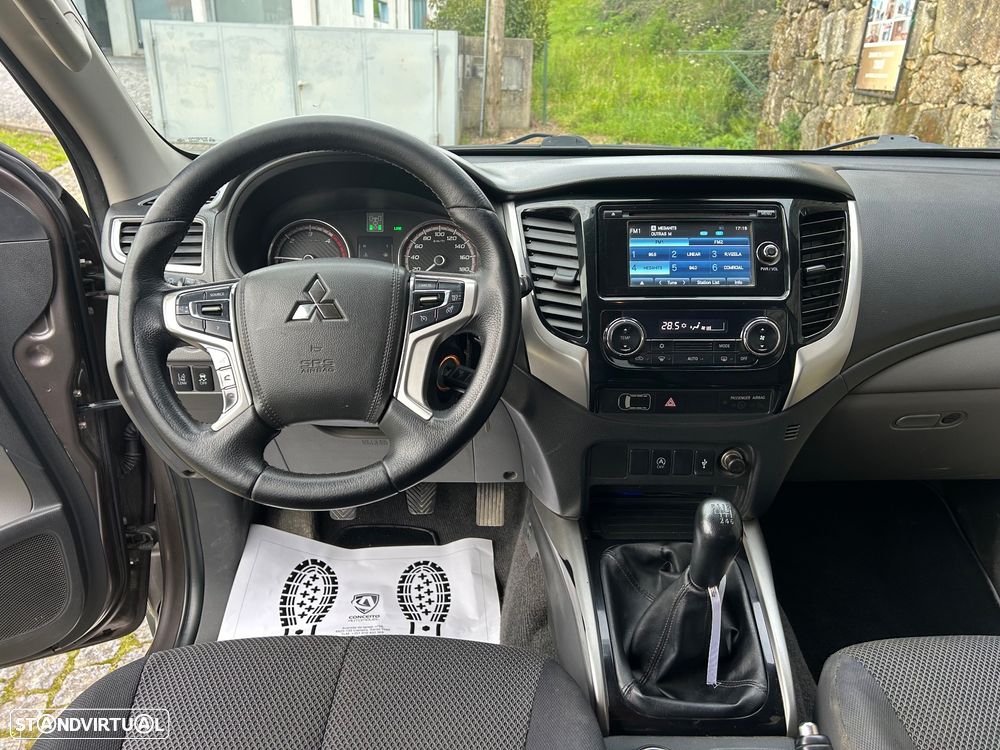 Mitsubishi L200 - 13