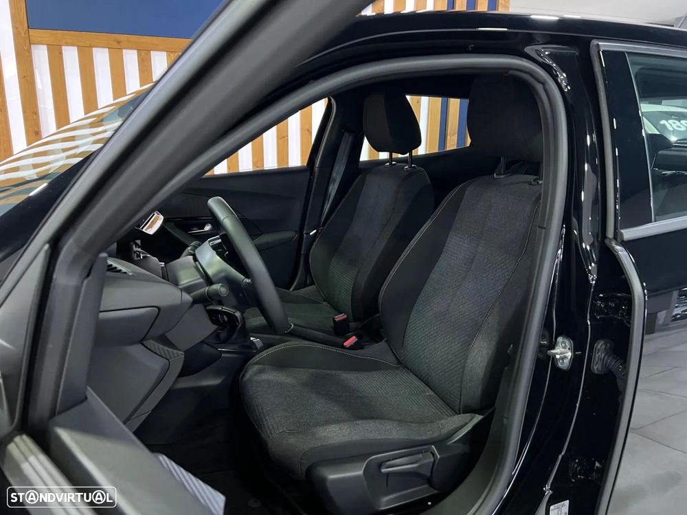 Peugeot 2008 - 11