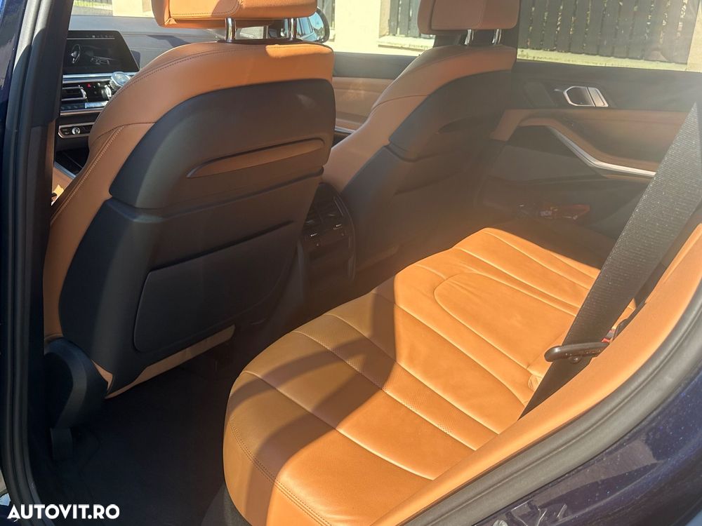 BMW X5 xDrive40i - 11