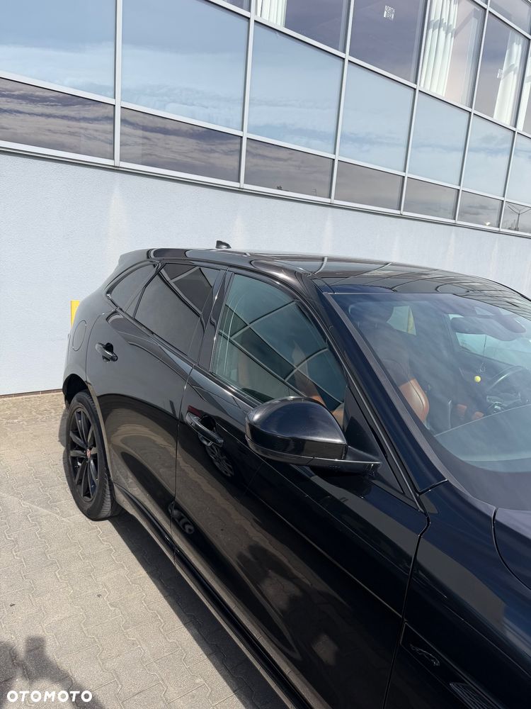 Jaguar F-Pace 2.0 P250 mHEV AWD - 6