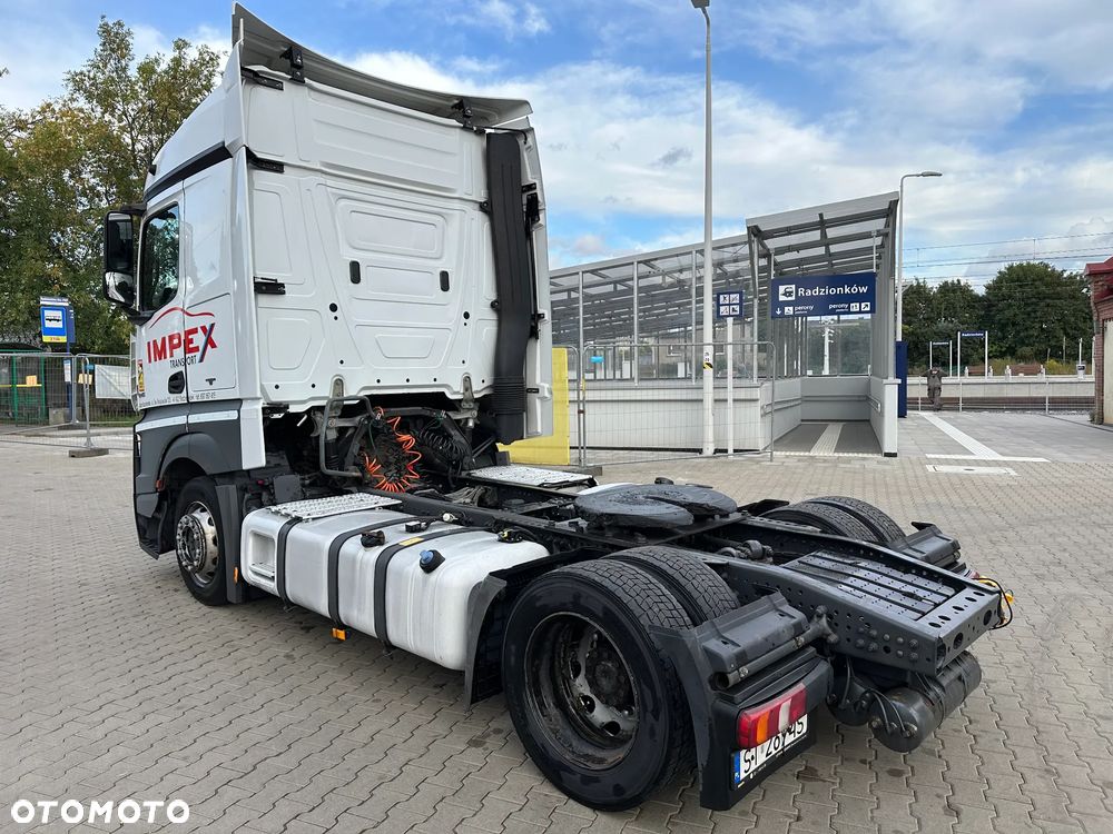 Mercedes-Benz ACTROS MP4 1842 - 30