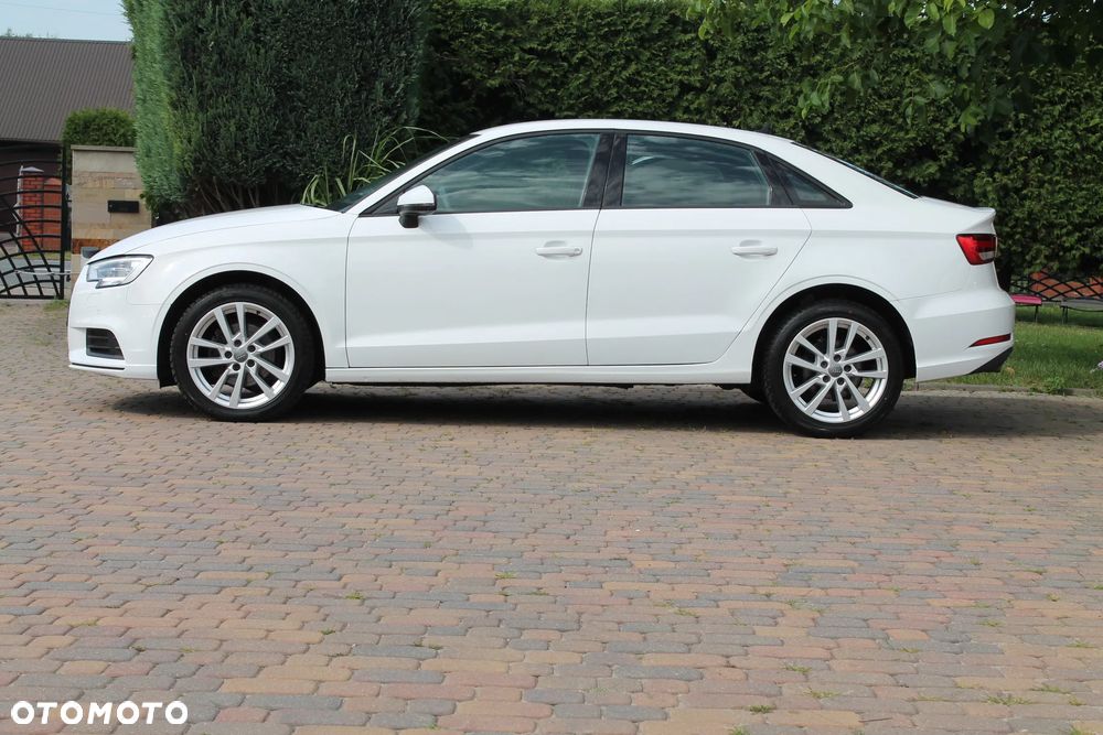 Audi A3 Limousine 30 TFSI S tronic - 9