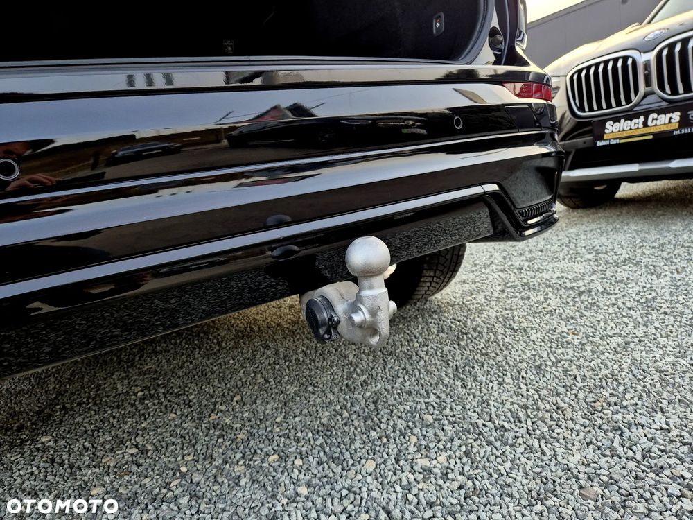 Volvo XC 60 T6 Plug-In Hybrid AWD Plus Dark - 33