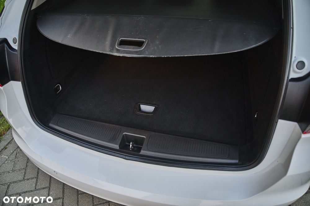 Opel Astra 1.6 CDTI Enjoy - 23