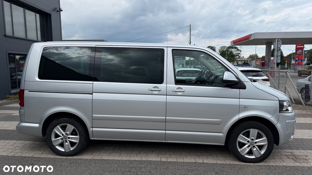 Volkswagen Caravelle - 3