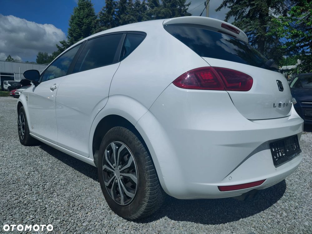 Seat Leon 2.0 TDI DPF Style Copa - 23