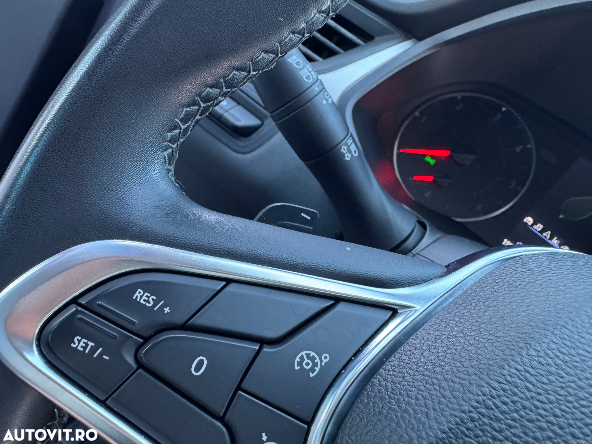 Renault Captur BLUE dCi EDC Intens - 31