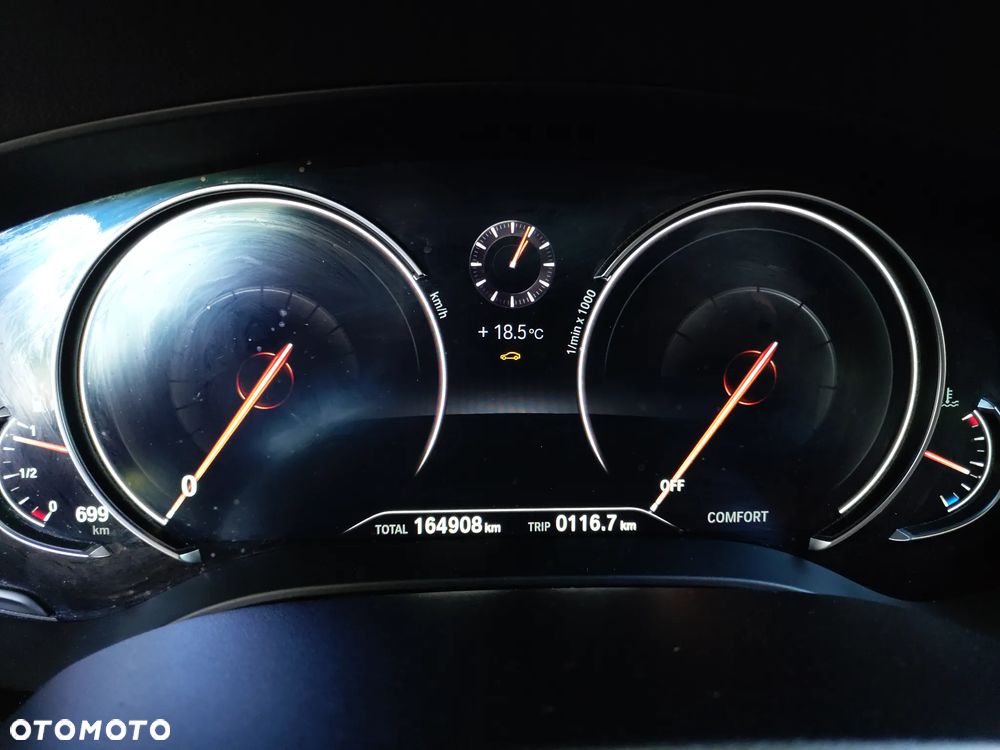 BMW Seria 5 530i GPF Luxury Line - 11