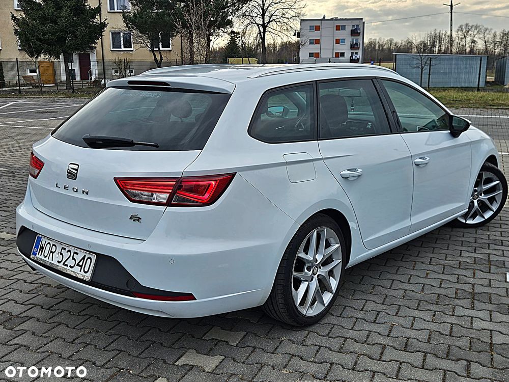Seat Leon 1.8 TSI FR S&S DSG - 23