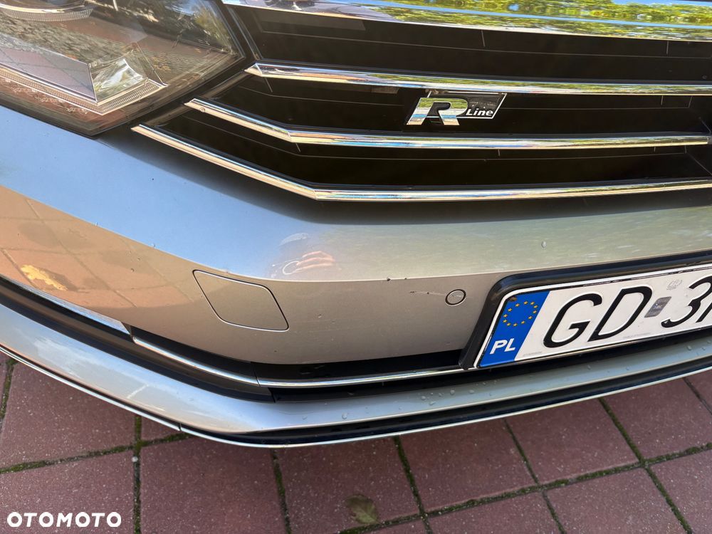 Volkswagen Passat 2.0 TDI Bi-Turbo BMT 4Mot Highline DSG - 9