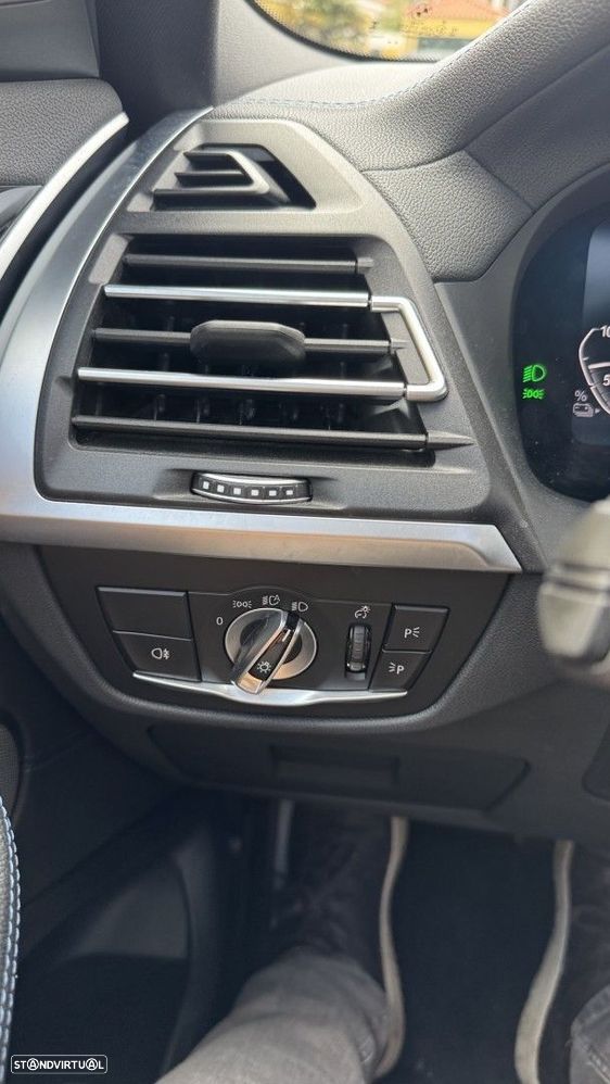 BMW iX3 M Sport Impressive - 33