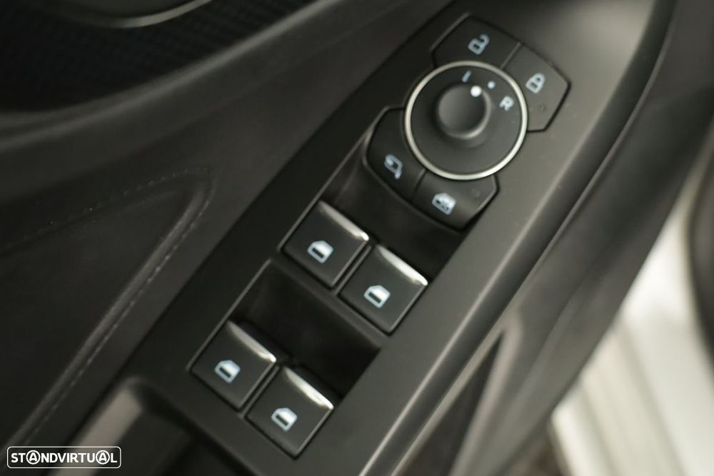 Ford Focus SW 1.0 EcoBoost MHEV ST-Line X Aut. - 20