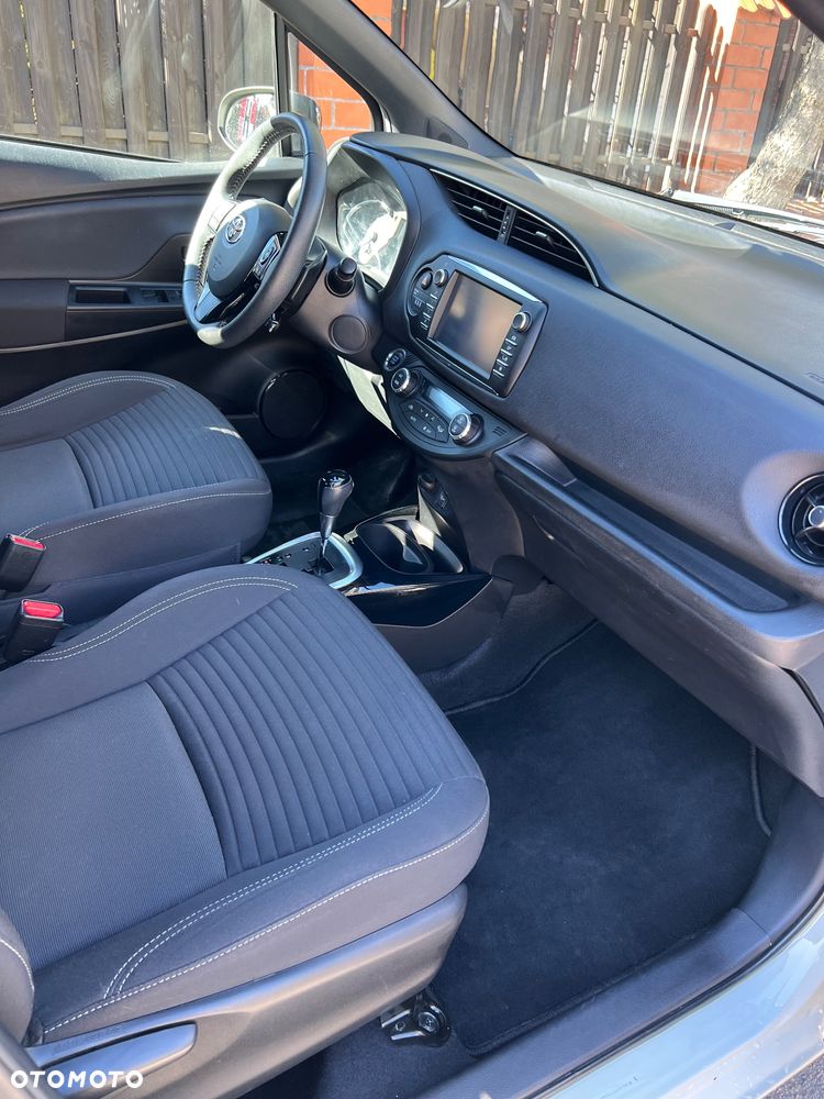 Toyota Yaris 1.5 Selection CVT - 8