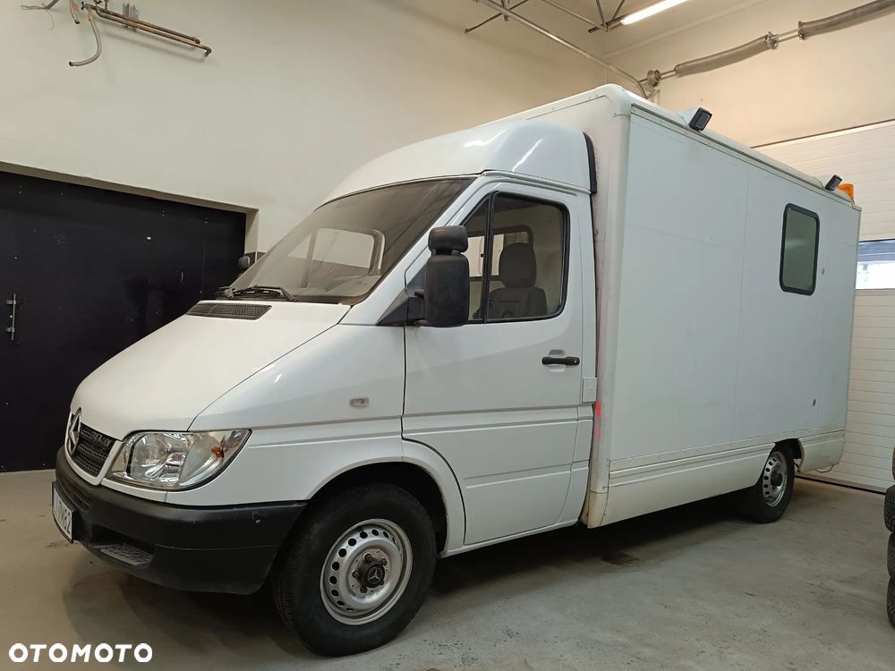 Mercedes-Benz 313 CDI - 1