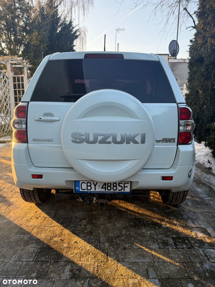 Suzuki Grand Vitara 1.6 Black&White - 3