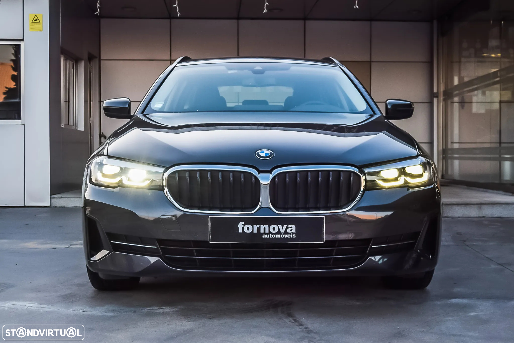 BMW 520 d Line Luxury Auto - 8