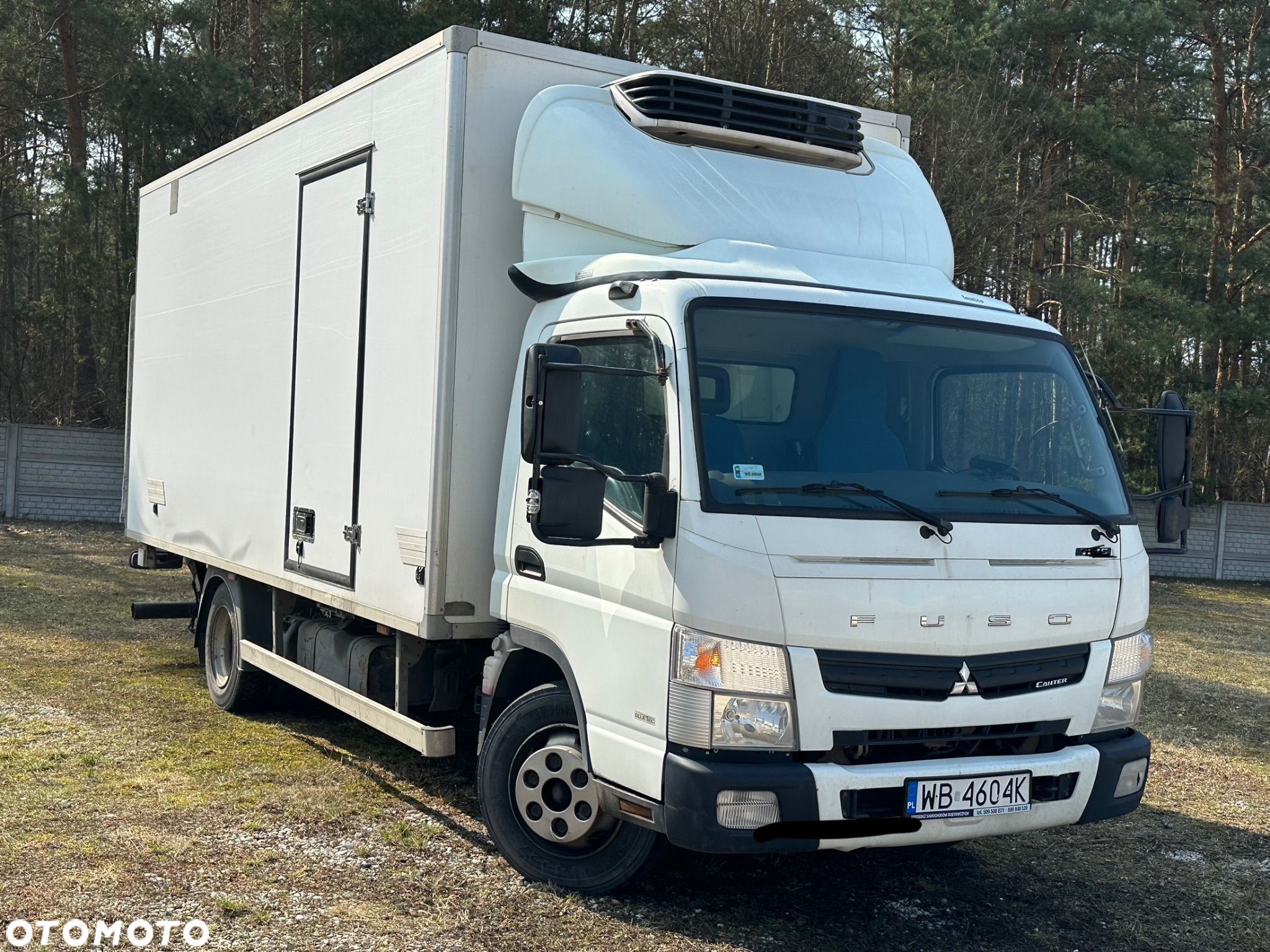 Mitsubishi Canter Chłodnia z windą / 10 europalet / 3,0 Silnik Iveco / Auto Oryginał / Przebieg 300.000 km Salon Polska - 1