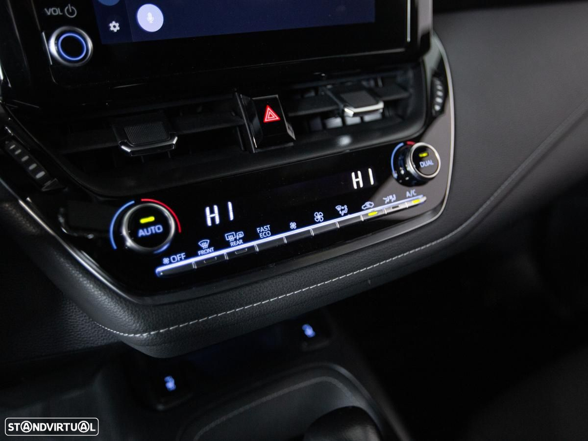 Toyota Corolla Touring Sports 1.8 Hybrid Active - 18