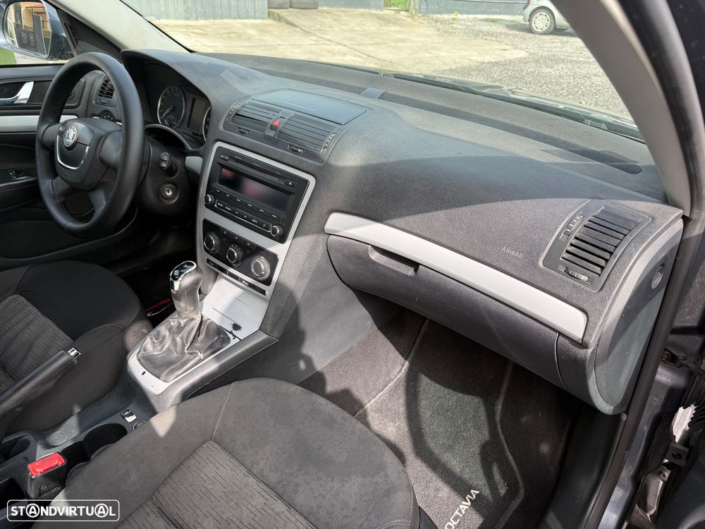 Skoda Octavia Break 1.6 TDi Elegance - 11