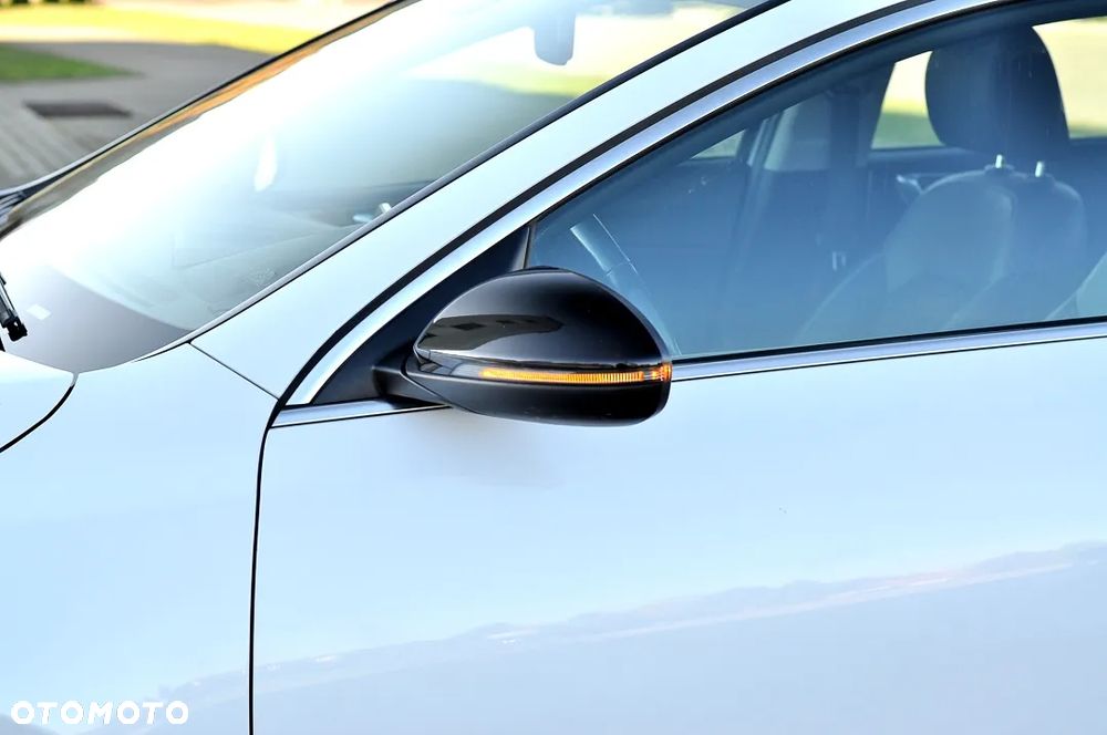 Kia XCeed 1.6 CRDi (48V Mild-Hybrid) DCT7 PLATINUM - 16