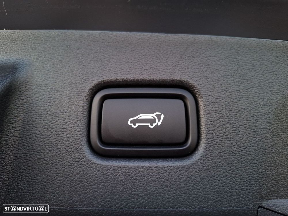 Hyundai Tucson 1.6 T-GDI HEV Vanguard + TT - 26