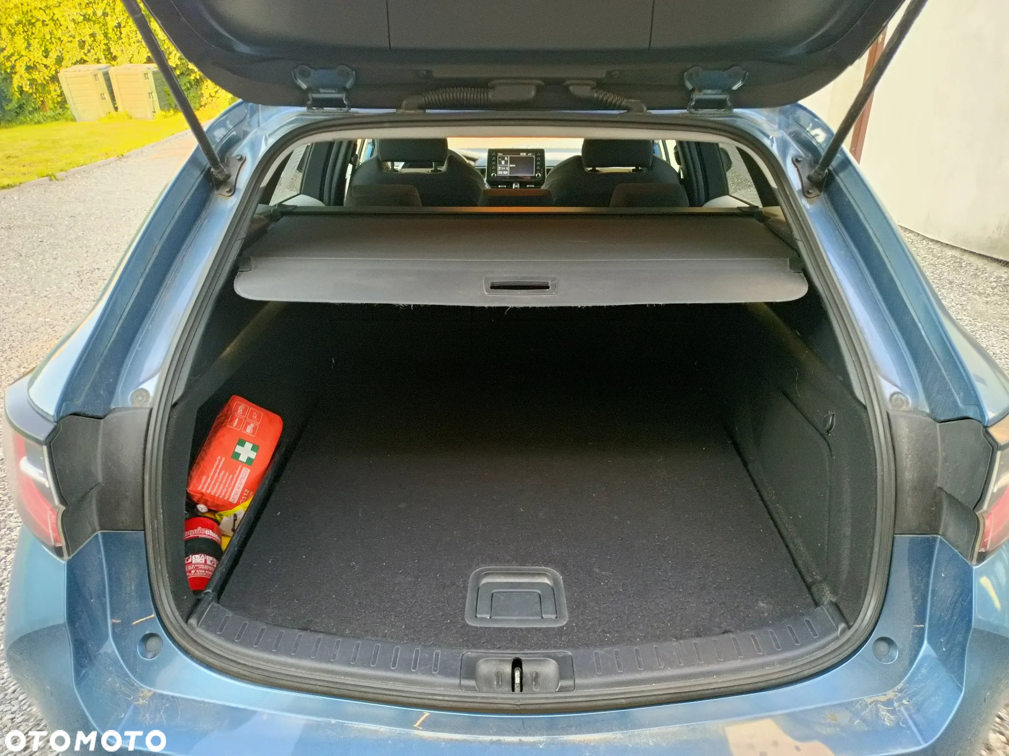 Toyota Corolla 2.0 Hybrid Comfort - 8