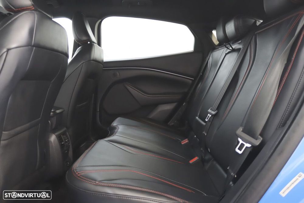 Ford Mustang Mach-E AWD PREMIUM - 8