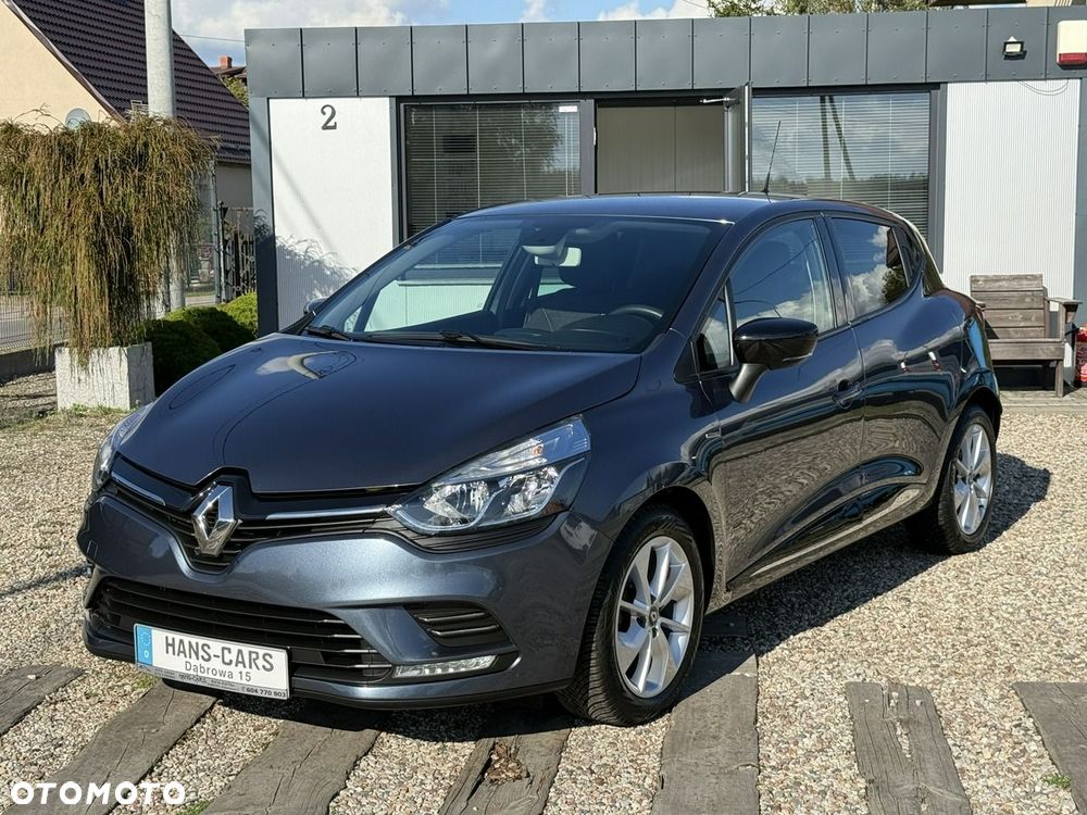 Renault Clio - 9