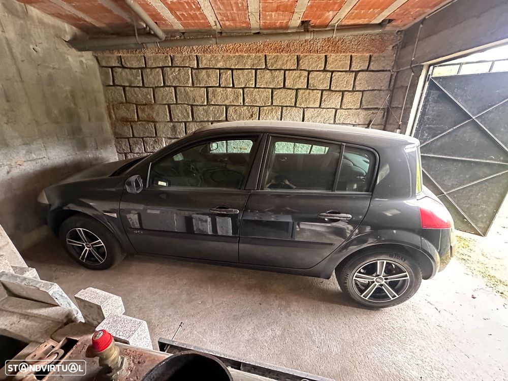Renault Mégane 1.5 dCi Confort - 3