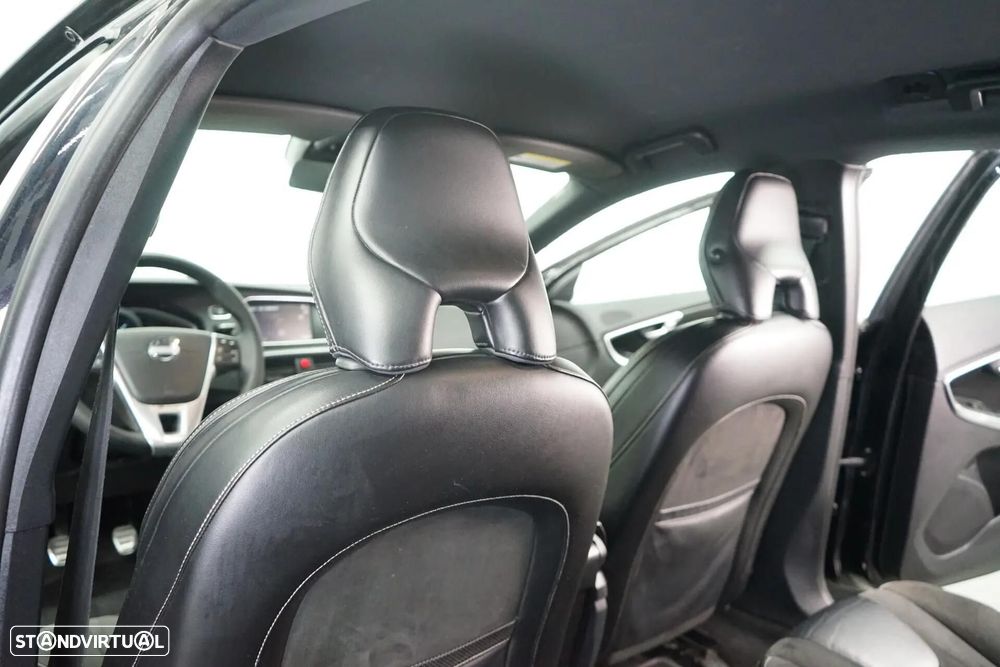 Volvo V40 1.6 D2 R-Design Momentum - 35