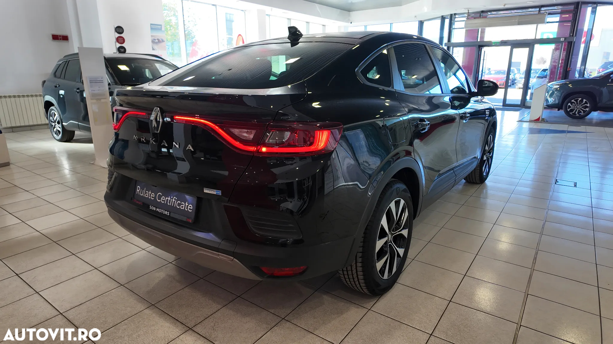 Renault Arkana E-TECH Hybrid 145 Techno - 5