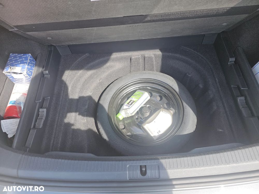 Volkswagen Golf 2.0 TDI DSG Comfortline - 16