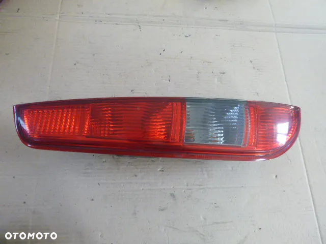 LAMPA LEWY TYŁ PRAWY TYŁ KOMPLET FORD FOCUS MK2 KOMBI 04-07 - 14